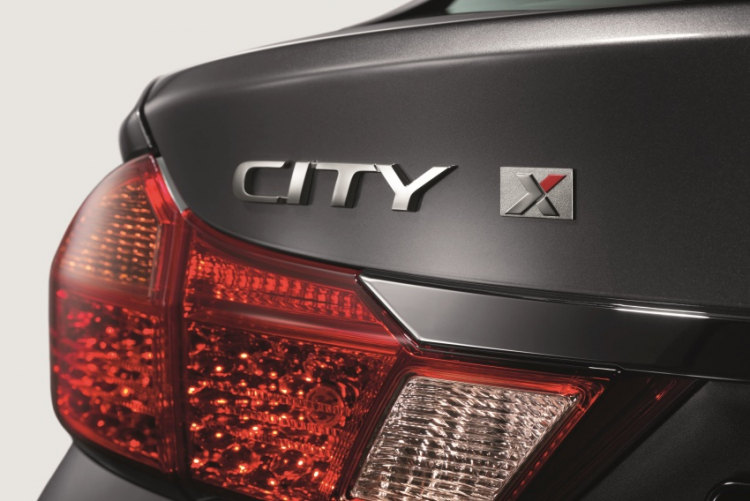 Honda ra mắt City X giới hạn chỉ 450 xe
