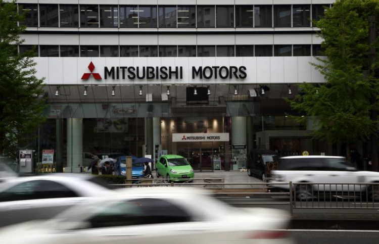 Chính phủ Nhật “đột kích” vào 2 cơ sở của Mitsubishi
