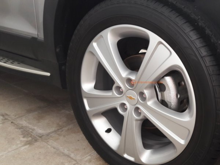 Nhờ các Bác chỉ chỗ mua nẹp chống trầy bệ bước chân và chắn bùn bánh xe Captiva 2015 Nhờ các Bác chỉ chỗ mua nẹp chống trầy bệ bước chân và chắn bùn bánh xe Captiva 2015