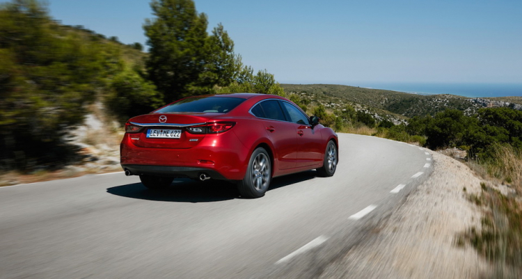 Động cơ dầu trên Mazda6 2017 được cải thiện đáng kể