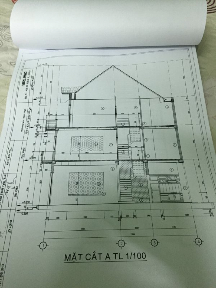 Nhà hẻm đậu được xe hơi , giá tầm 3 tỉ