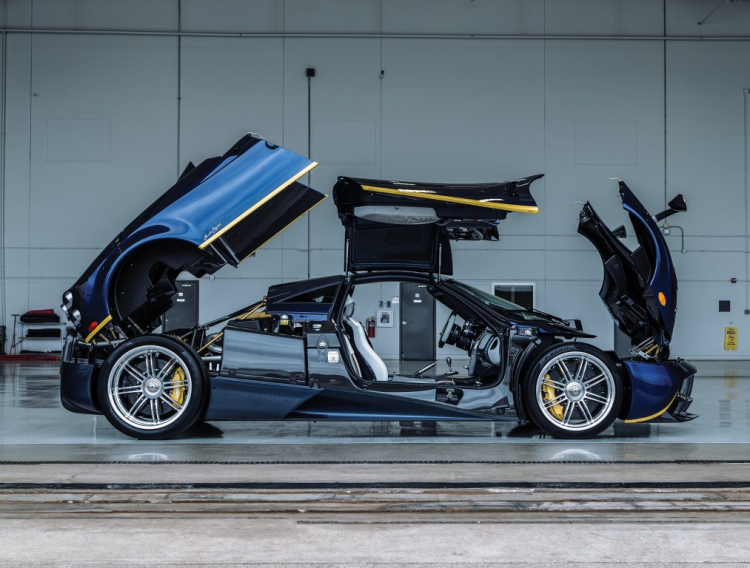 Siêu xe như Pagani Huayra cũng bị triệu hồi vì lỗi túi khí