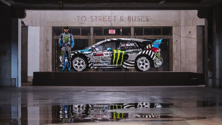 Ken Block lại gây “đau tim” trong tập Gymkhana mới