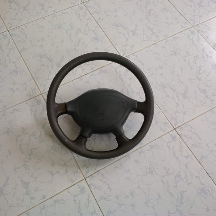 Jolie - Chiếc xe thân thiện Jolie - Chiếc xe thân thiện