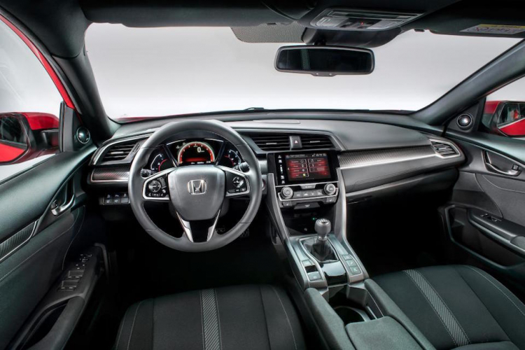 Chiêm ngưỡng Honda Civic 2017 phiên bản Hatchback chuẩn bị ra mắt Châu Âu