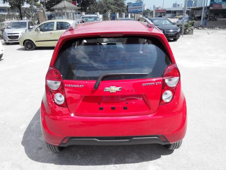 Chevrolet Spark ZEST phiên bản đặc biệt của mùa hè 2014