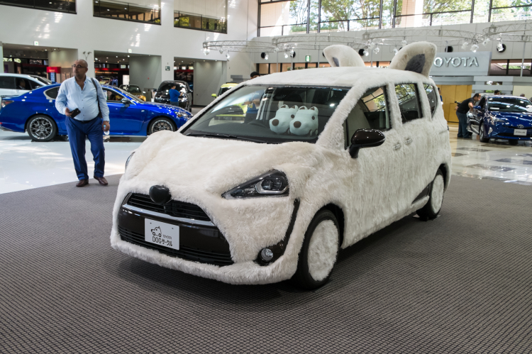Bất ngờ với Toyota Sienta: rộng hơn tưởng tượng Bất ngờ với Toyota Sienta: rộng hơn tưởng tượng