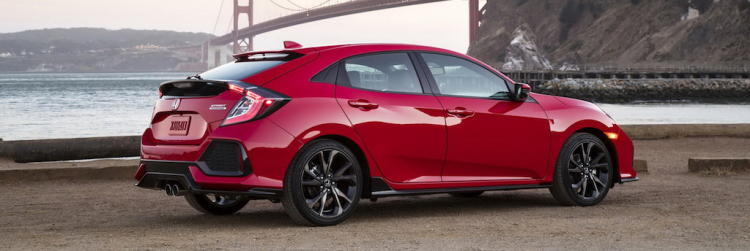 Civic Hatchback 2017 có giá từ 17.900 USD tại Mỹ