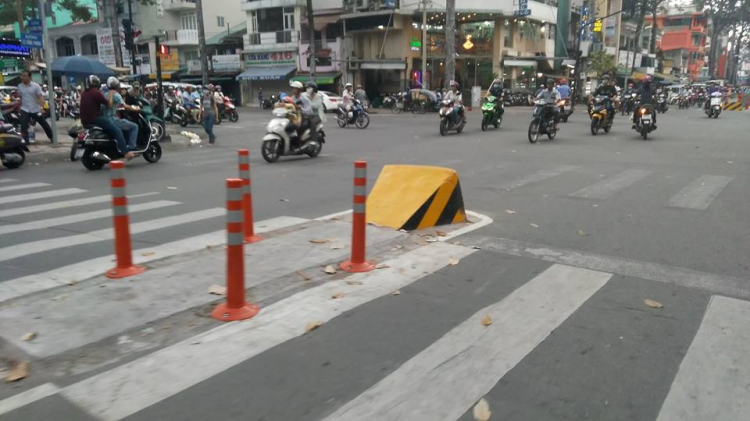 Các ụ bê tông nay đã có "áo mới"