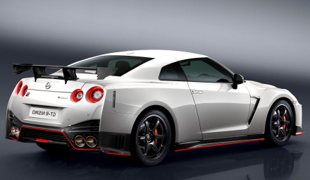 2017 Nissan GT-R NISMO White Rear Wallpaper .jpg