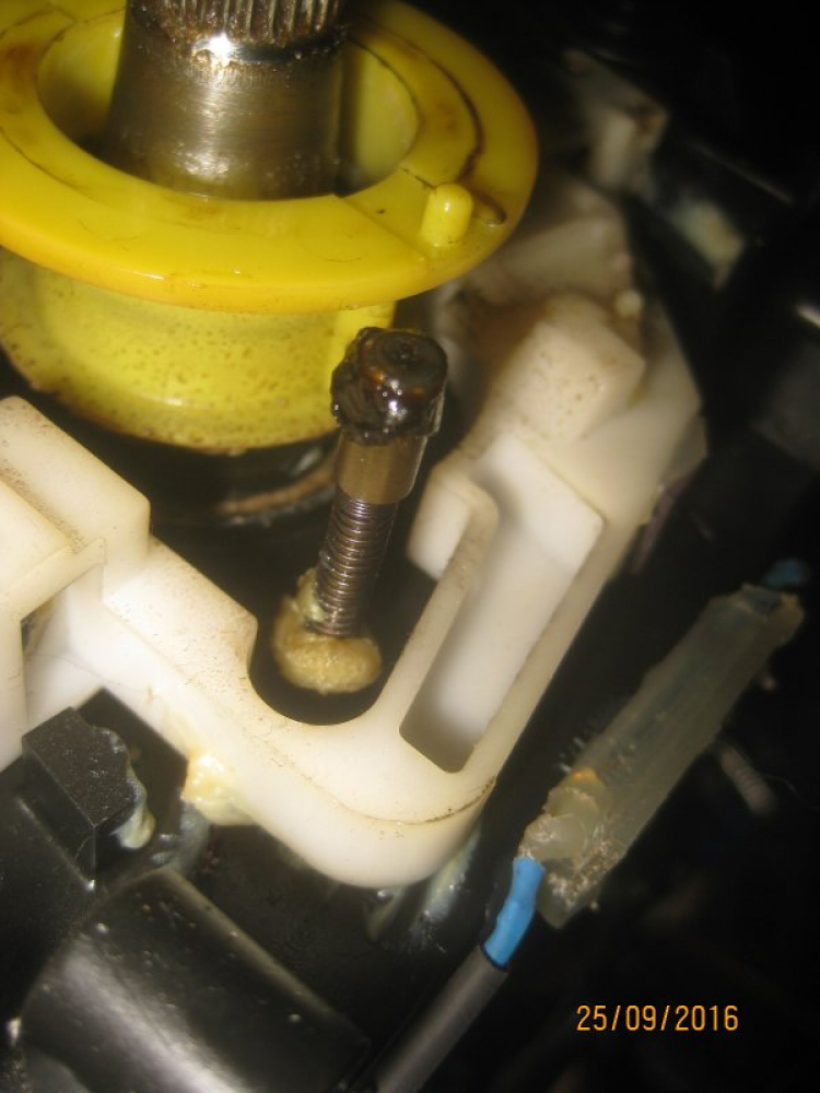 Chia sẻ kinh nghiệm tự bảo dưỡng SuZuKi WaGon Chia sẻ kinh nghiệm tự bảo dưỡng SuZuKi WaGon