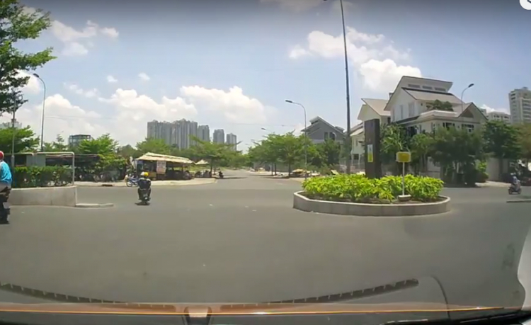Ninja bịt mặt và Bùng binh tai hại ở SC VivoCity Quận 7 Ninja bịt mặt và Bùng binh tai hại ở SC VivoCity Quận 7