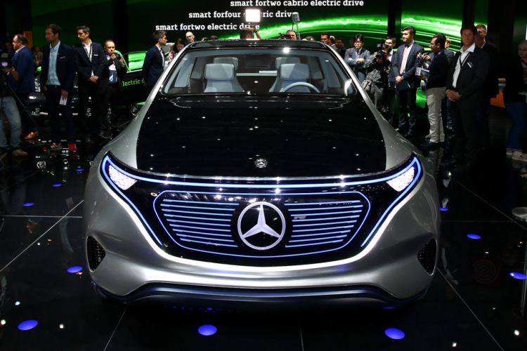 [PMS2016] Mercedes-Benz ra mắt thương hiệu xe điện mới, trình làng xe concept Generation EQ