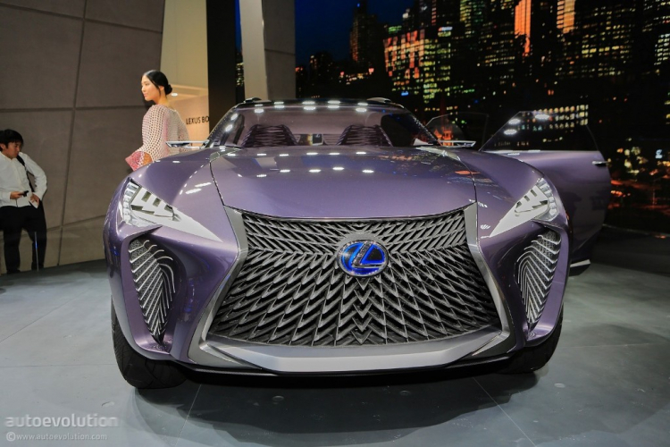 [PMS 2016] Lexus UX concept khác biệt tại triển lãm