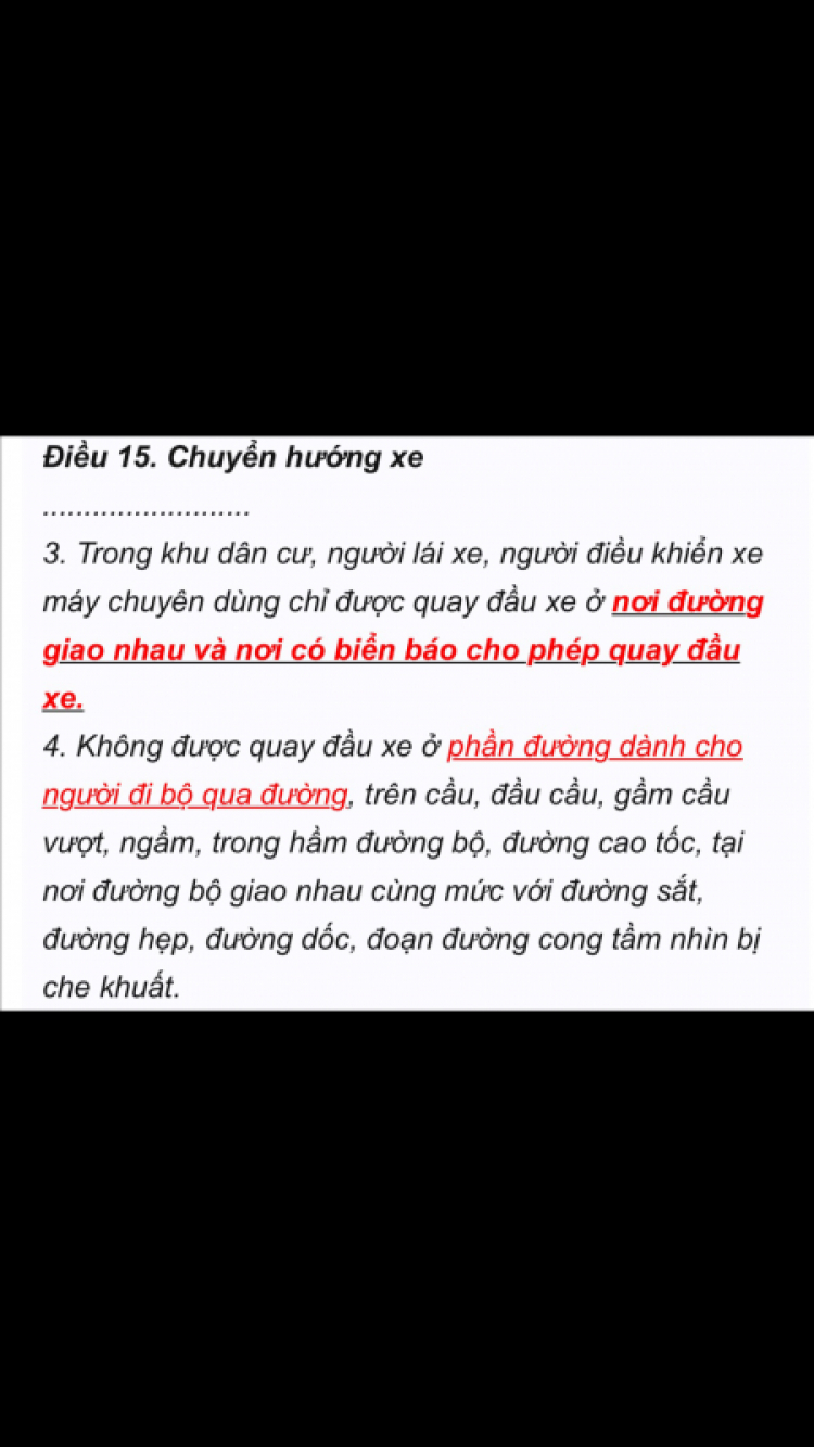 Thế này thì có gọi là vượt trong giao lộ không?
