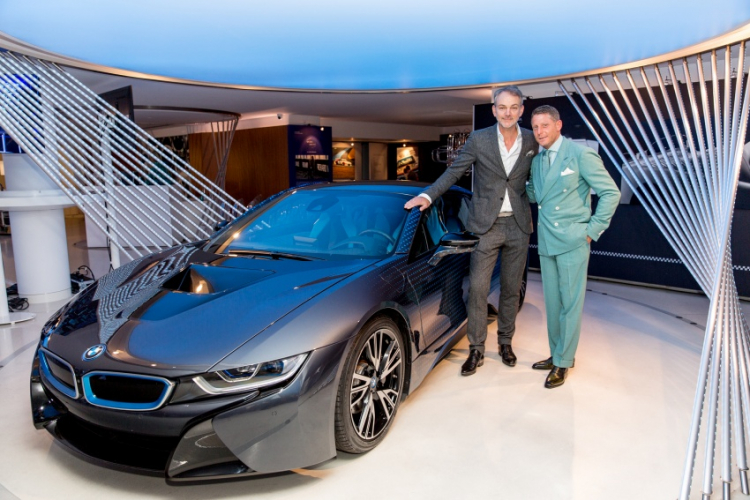 [PMS 2016] Cặp đôi BMW i8 và i3 CrossFade concept xuất hiện ở Paris