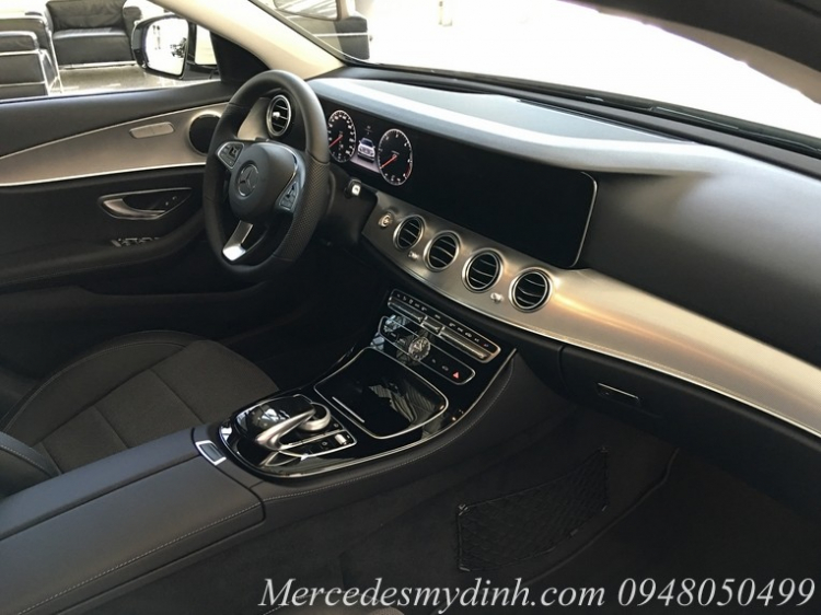 Ảnh nóng Mercedes-Benz E-Class 2017 lộ diện hoàn toàn Ảnh nóng Mercedes-Benz E-Class 2017 lộ diện hoàn toàn