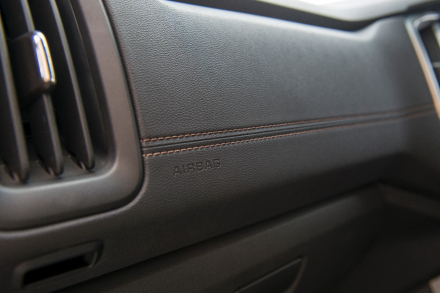 2017-chevrolet-trailblazer-interior-003.jpg