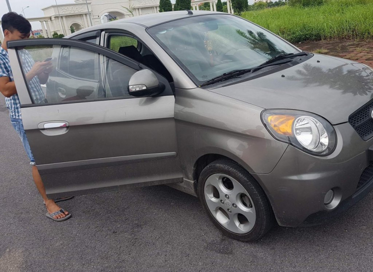 Nhờ các bác Tư vấn 250tr mua kia morning 2008 Nhờ các bác Tư vấn 250tr mua kia morning 2008