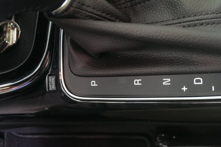New Sorento- vài câu hỏi New Sorento- vài câu hỏi