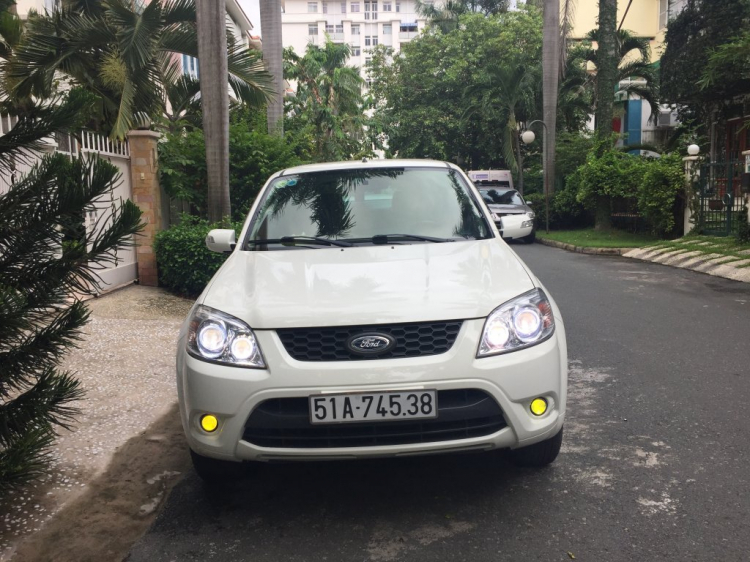 Escape XLS 2013, ODO: 28.700km (Full Opts)