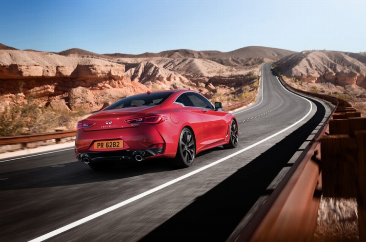 Infiniti Q60 sẽ ra mắt tại Triển Lãm Ô Tô Quốc Tế Việt Nam 2016