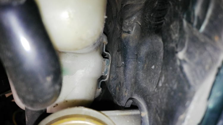 Chia sẻ kinh nghiệm tự bảo dưỡng SuZuKi WaGon Chia sẻ kinh nghiệm tự bảo dưỡng SuZuKi WaGon