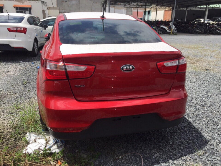 Kia Rio Sedan 2016 ngày về...