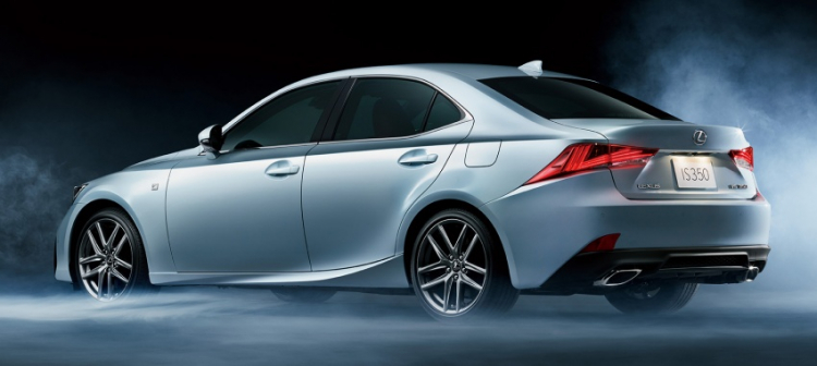 Lexus IS facelift nâng cấp nhiều đồ "chất" tại Nhật