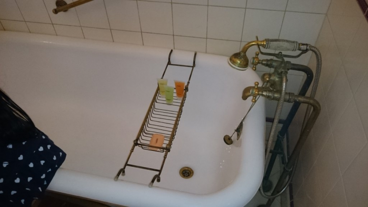 Khách sạn DuParc Dalat có ổn không các bác?