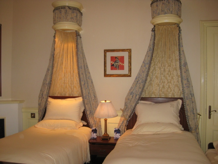 Khách sạn DuParc Dalat có ổn không các bác?