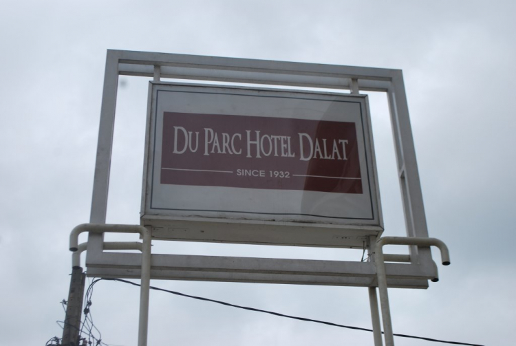 Khách sạn DuParc Dalat có ổn không các bác?