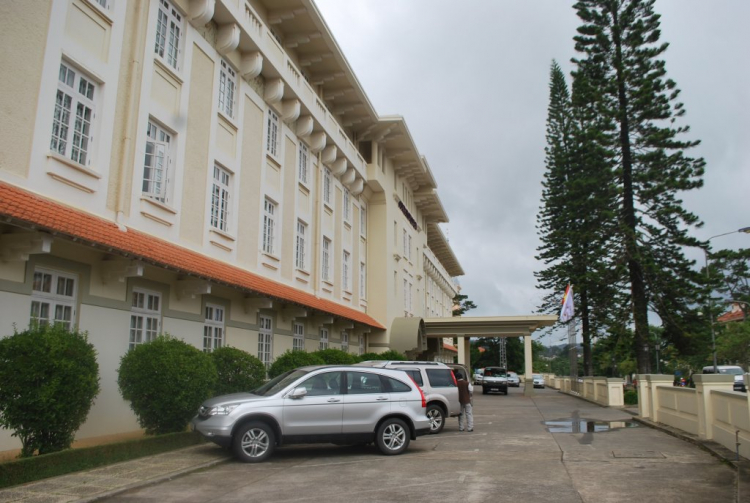 Khách sạn DuParc Dalat có ổn không các bác?