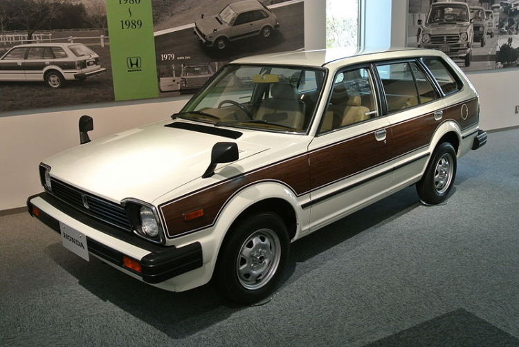 Honda civic 1981 wagon hattback !!!