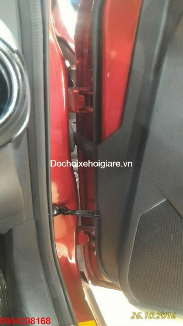 Chống ồn cho xe. Cách âm nóc, Cách âm cánh, Cách âm sàn, Cách âm hốc lốp, Cách âm nắp Capo, Sơn gầm Chống ồn cho xe. Cách âm nóc, Cách âm cánh, Cách âm sàn, Cách âm hốc lốp, Cách âm nắp Capo, Sơn gầm