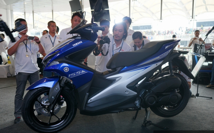 Yamaha NVX 155 ra mắt, thay thế Nouvo tại Việt Nam