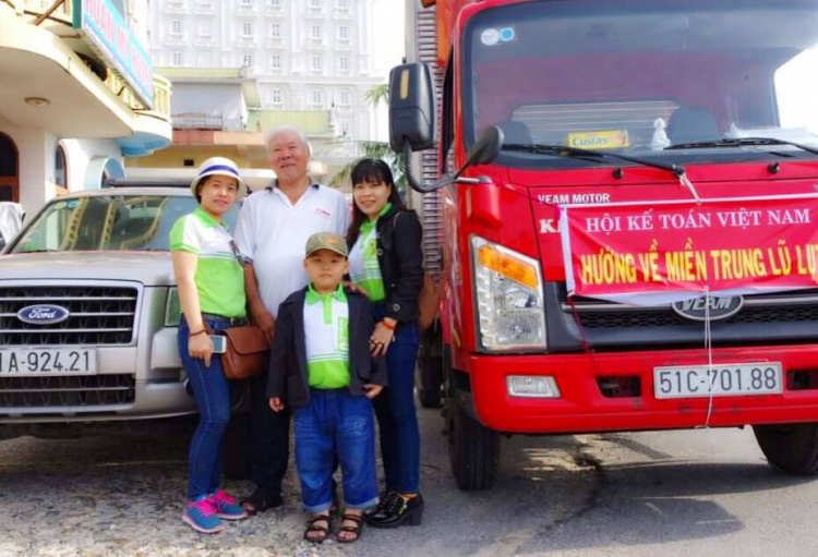 Em cần xe đi làm từ thiện ! Em cần xe đi làm từ thiện !