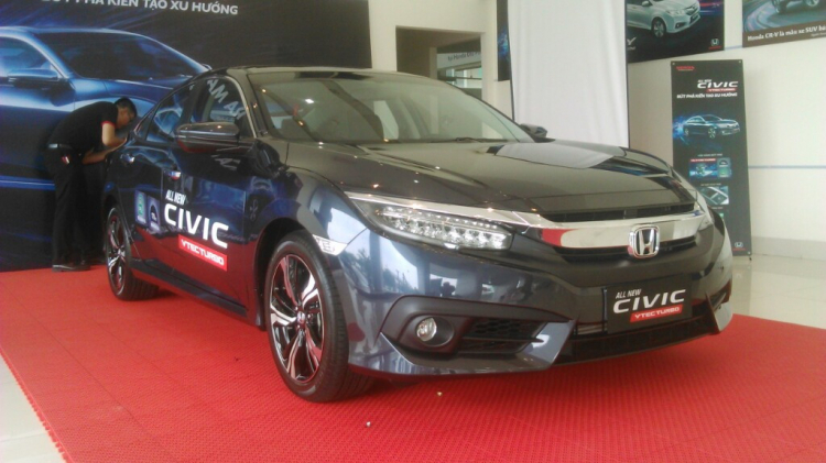 Cận cảnh Honda Civic ra mắt tại Honda Ôtô Phước Thành