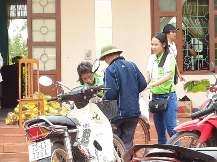 Em cần xe đi làm từ thiện ! Em cần xe đi làm từ thiện !