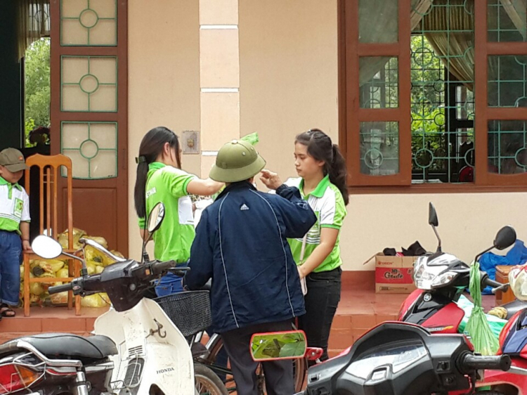 Em cần xe đi làm từ thiện ! Em cần xe đi làm từ thiện !