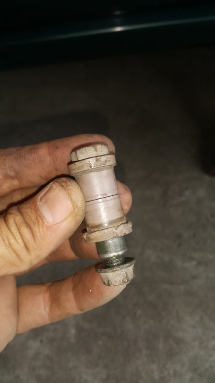 Chia sẻ kinh nghiệm tự bảo dưỡng SuZuKi WaGon Chia sẻ kinh nghiệm tự bảo dưỡng SuZuKi WaGon