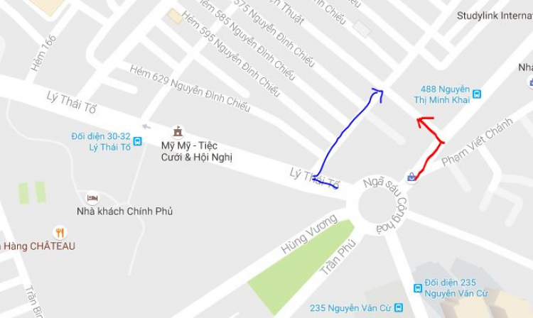 Thanh niên hiên ngang lái xe ngược chiều