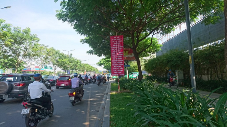 Hạn chế lưu thông qua khu vực sân bay Tân Sơn Nhất
