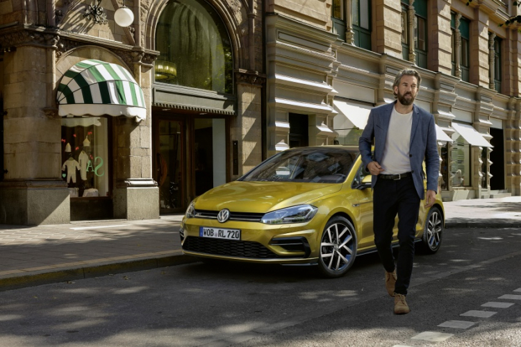 Volkswagen Golf facelift làm mới hoàn toàn