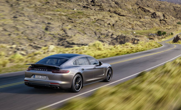 Porsche Panamera 2017 sẽ có bản trục cơ sở dài