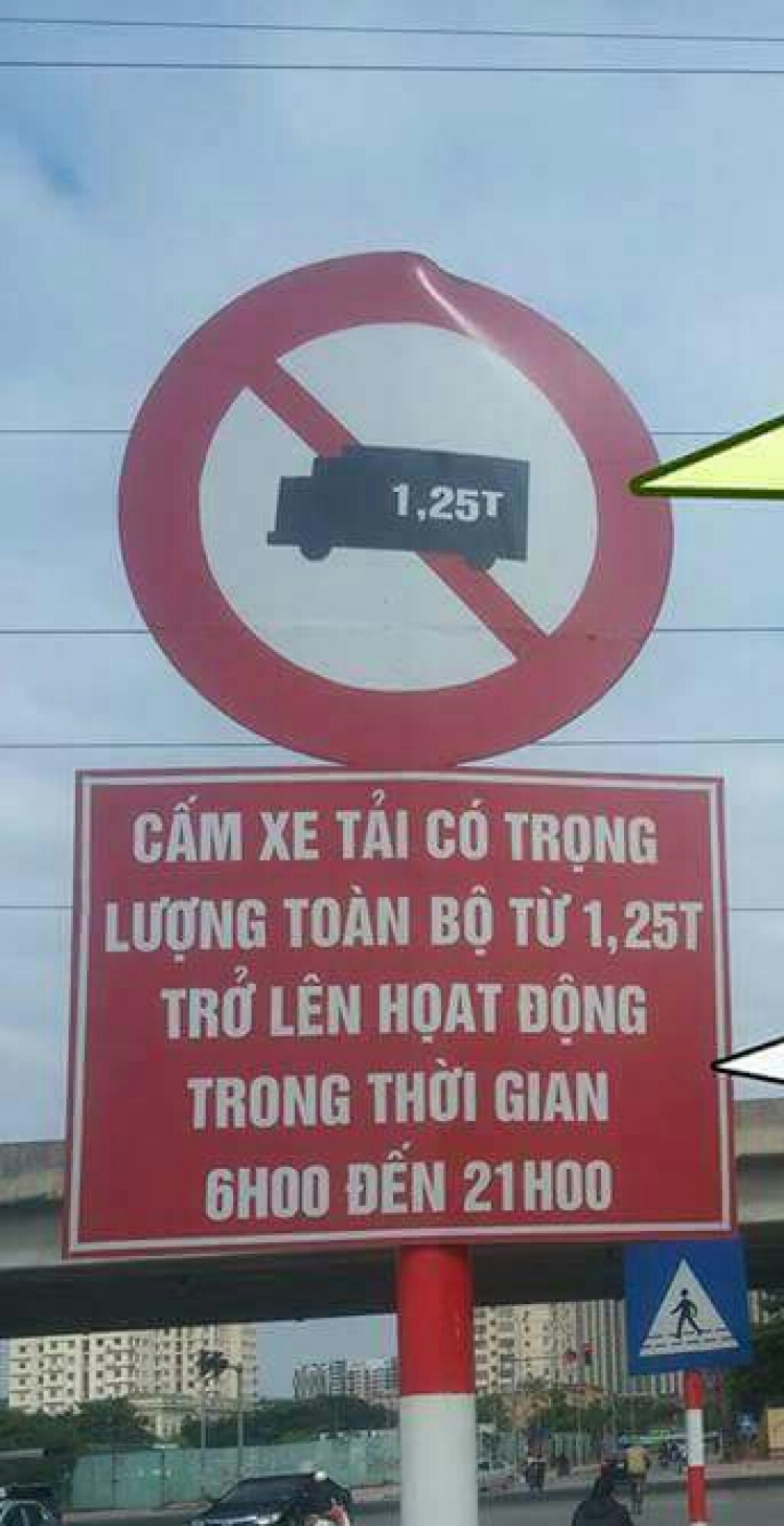Xe con hay xe tải, chưa có hồi kết Xe con hay xe tải, chưa có hồi kết