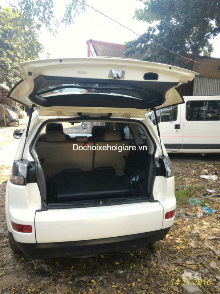 Chống ồn cho xe. Cách âm nóc, Cách âm cánh, Cách âm sàn, Cách âm hốc lốp, Cách âm nắp Capo, Sơn gầm Chống ồn cho xe. Cách âm nóc, Cách âm cánh, Cách âm sàn, Cách âm hốc lốp, Cách âm nắp Capo, Sơn gầm