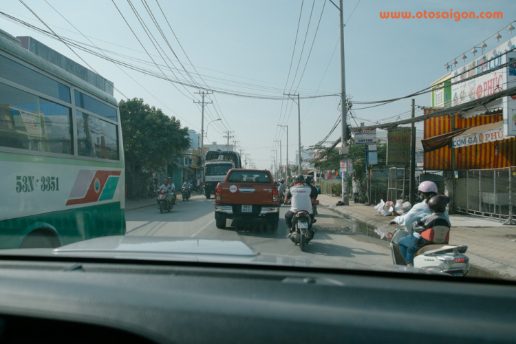 Cùng Hai Lúa "Hilux" ngao du  đất Phương Nam