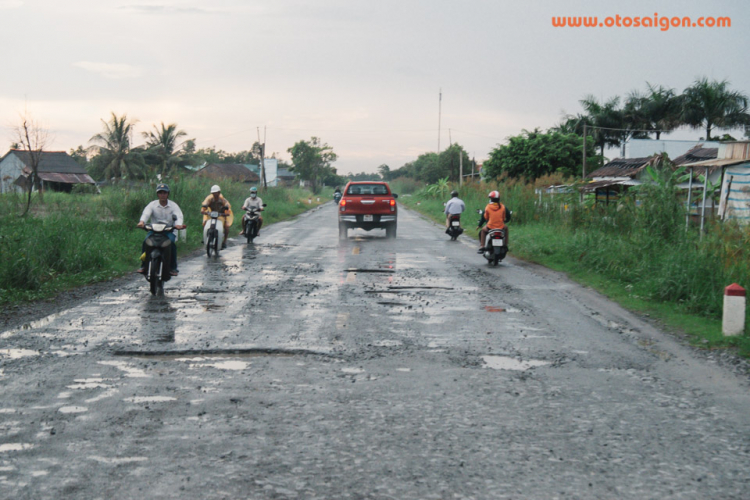 Cùng Hai Lúa "Hilux" ngao du  đất Phương Nam