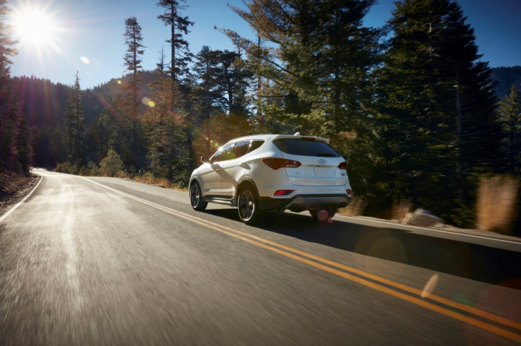 Hyundai phát triển xe crossover cỡ nhỏ mới, "phóng lớn" Santa Fe và Tucson